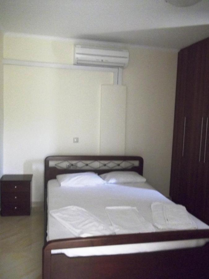 Calypso Luxury Studios Vasilikí Cameră foto