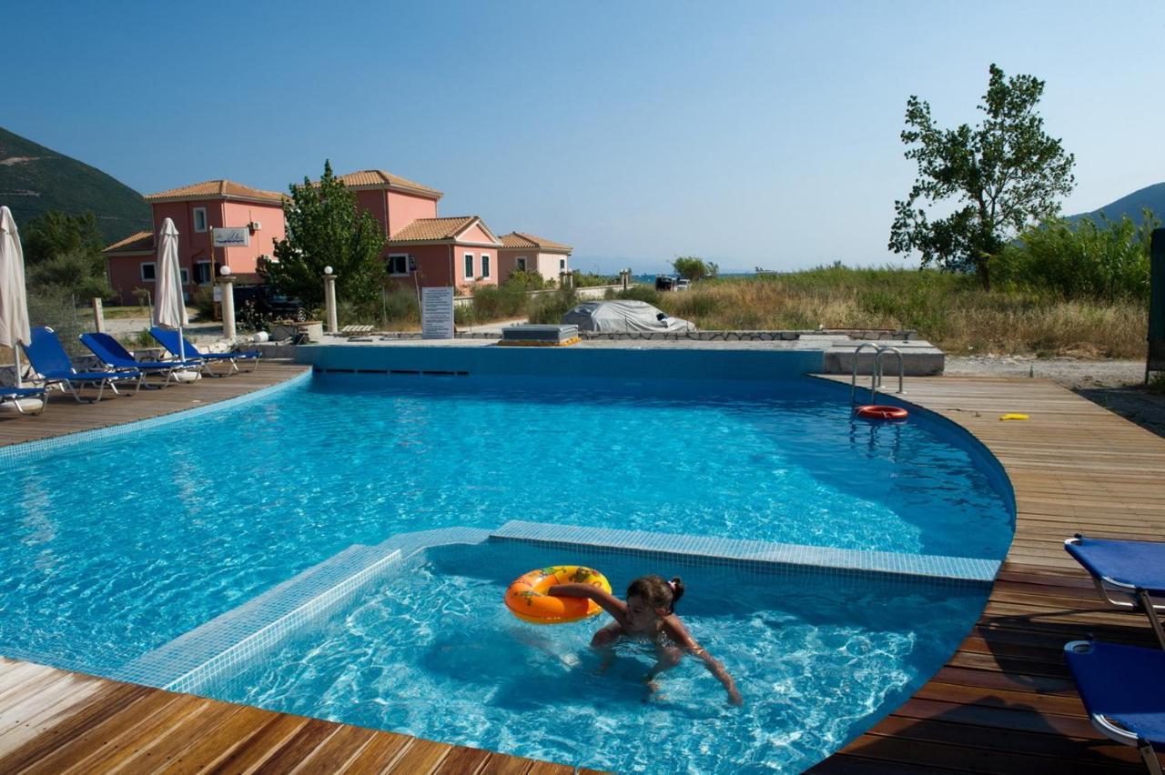 Calypso Luxury Studios Vasilikí Exterior foto